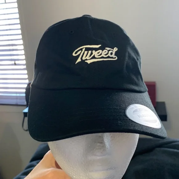 Tweed Hat by The Classics by Yupoong - Picture 1 of 4